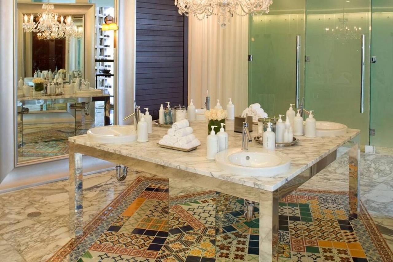 Beautiful One Bedroom Condo 16Ft Ceilings At The W マイアミ エクステリア 写真